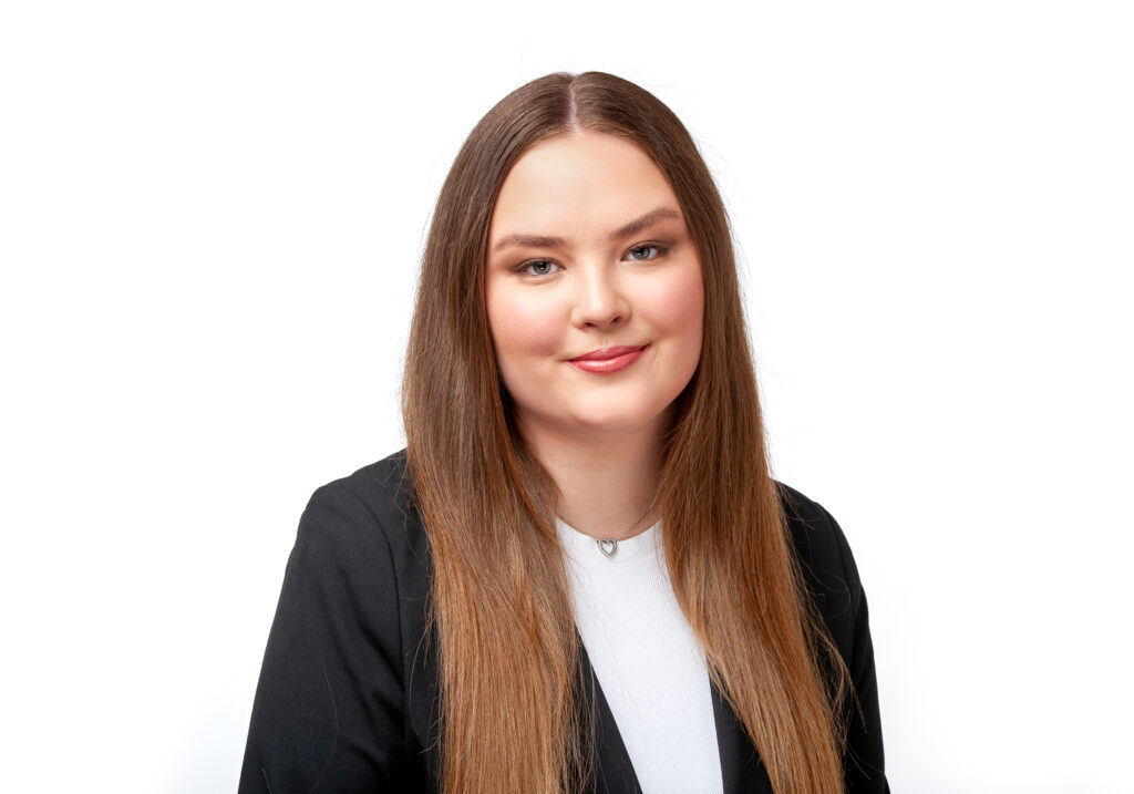 Karmel Justina Loog